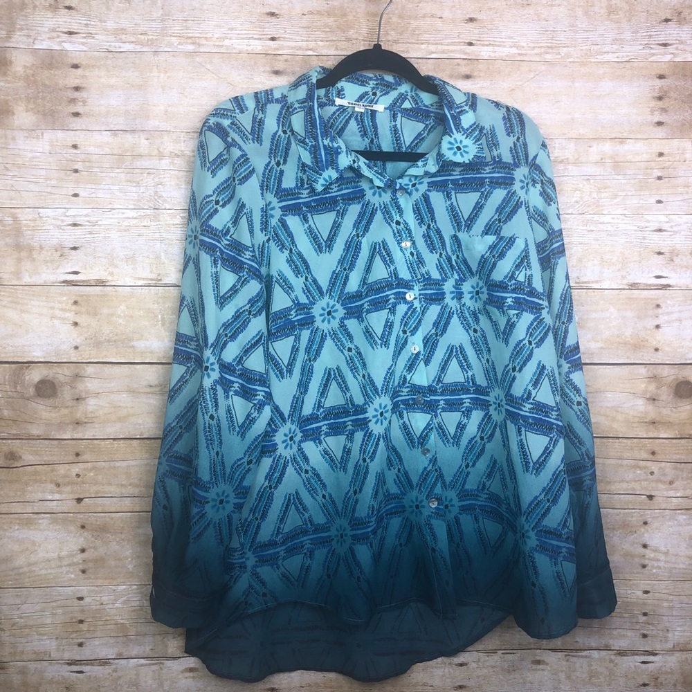 Daniel Rainn ombré shirt 🛍